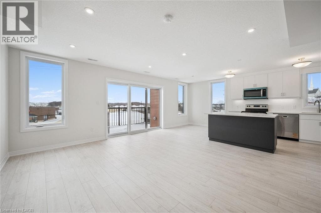 525 ERINBROOK Drive Unit C062, Kitchener, Ontario N2E3M8