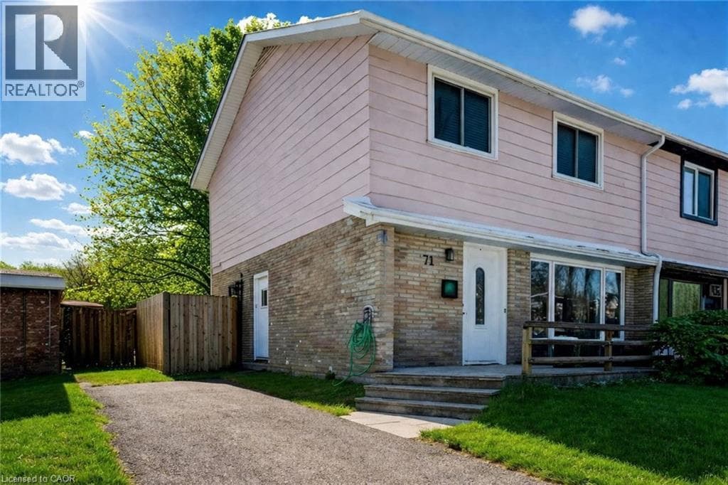 71 SHADELAND Crescent, Kitchener, Ontario N2M2J1