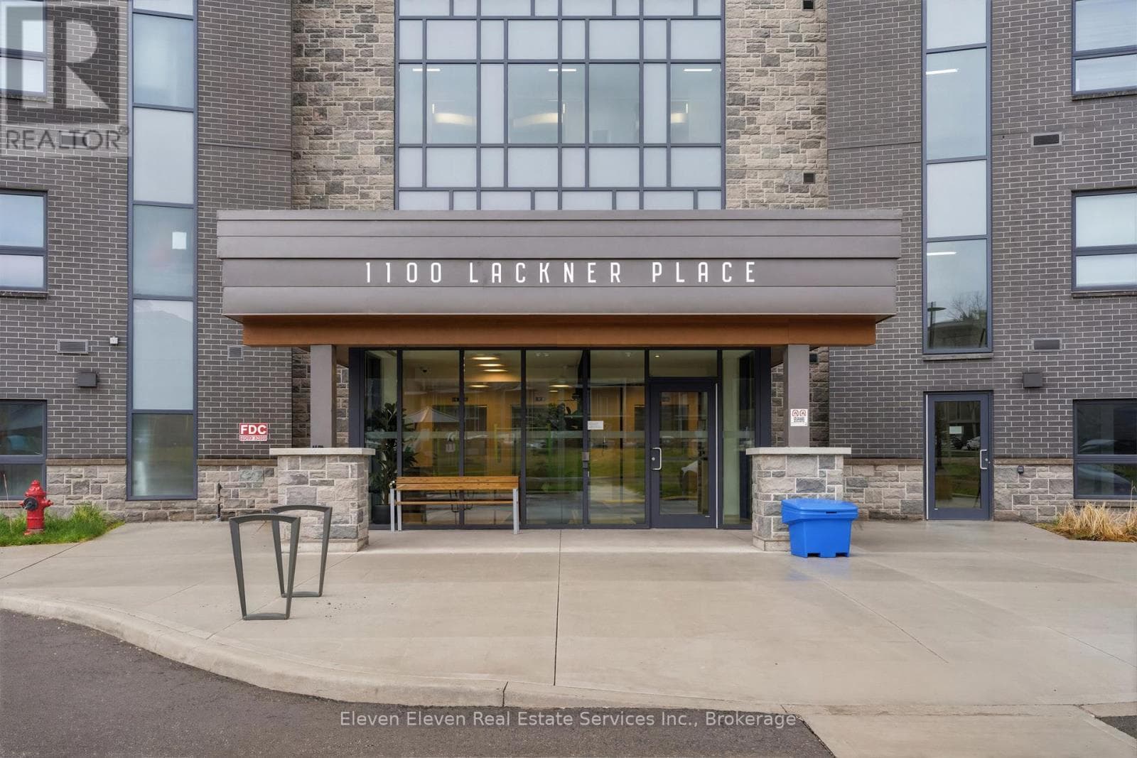 1100 Lackner Place Unit 220, Kitchener, Ontario N2A0M1