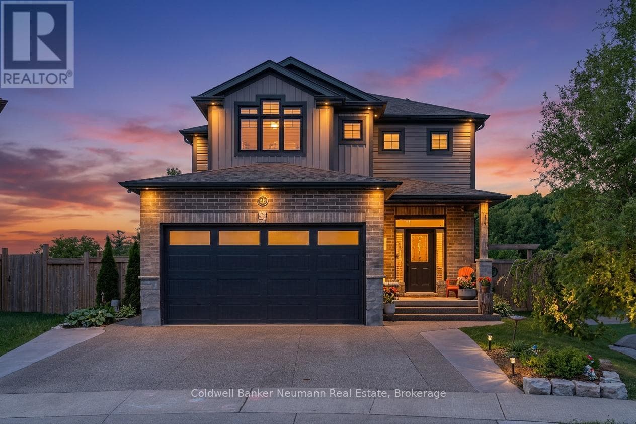 48 Newcastle Court, Kitchener, Ontario N2R0G7 - Photo 3