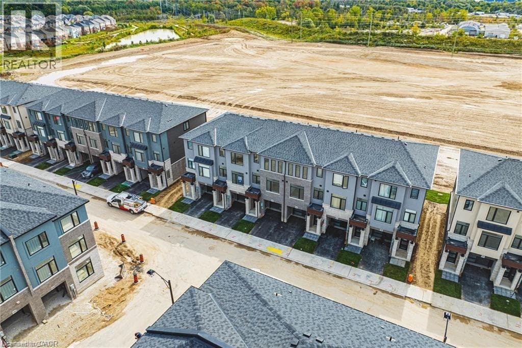 155 EQUESTRIAN Way Unit 88, Cambridge, Ontario N3E0E8 - Photo 2