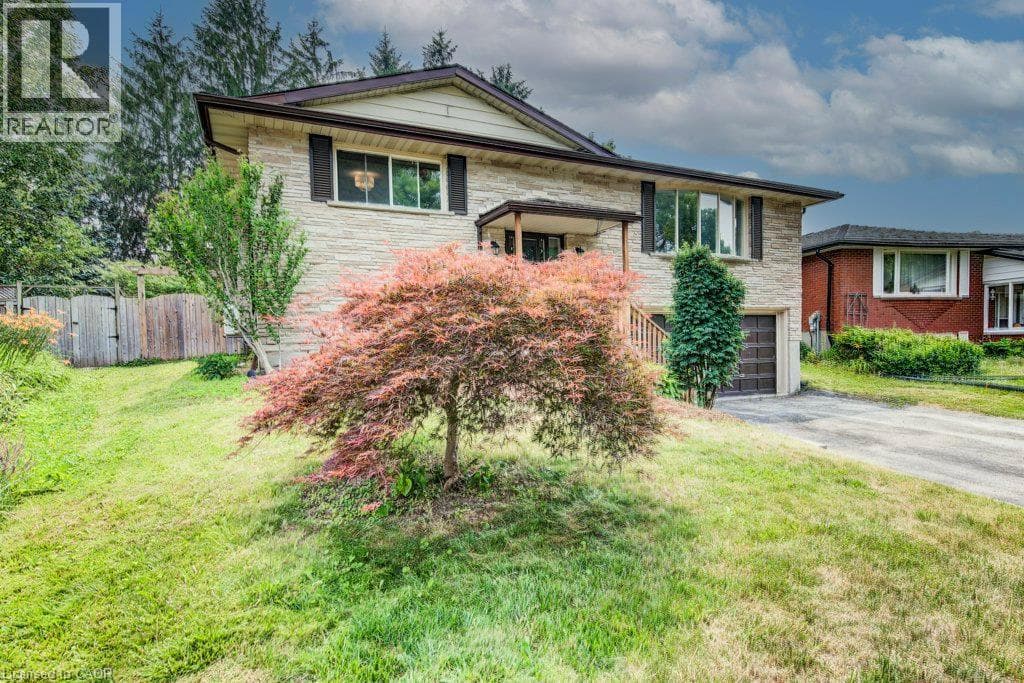 109 WHITE OAK Place, Waterloo, Ontario N2V1B2 - Photo 3