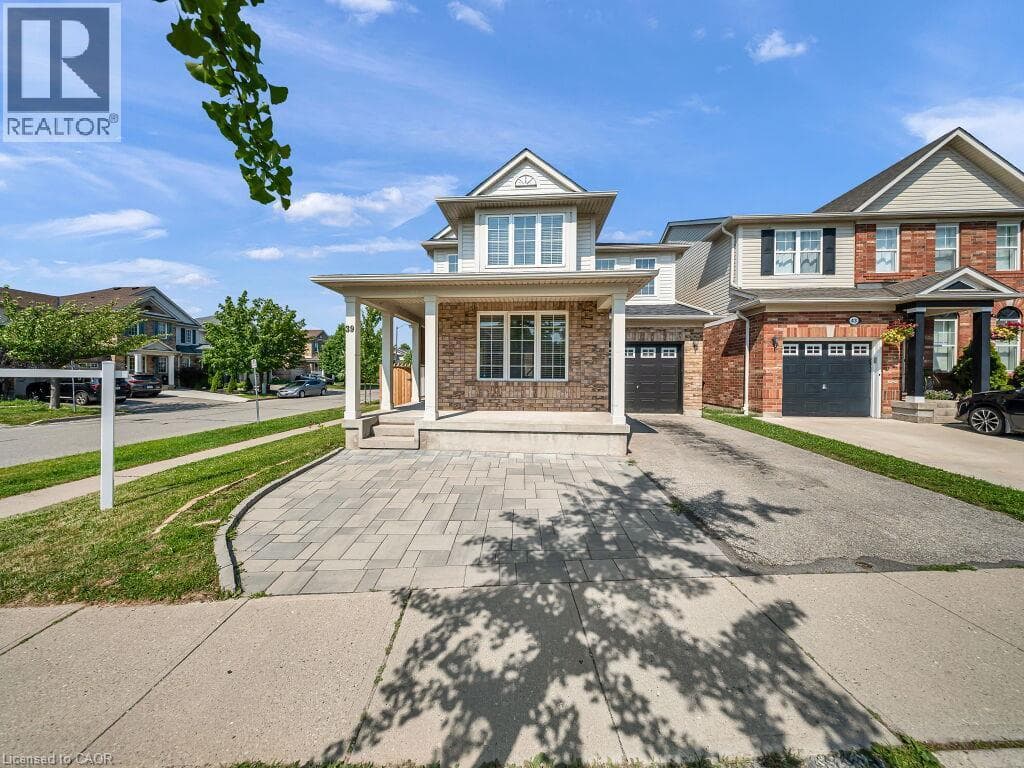 39 BAINTREE Way, Cambridge, Ontario N1T2H3 - Photo 2