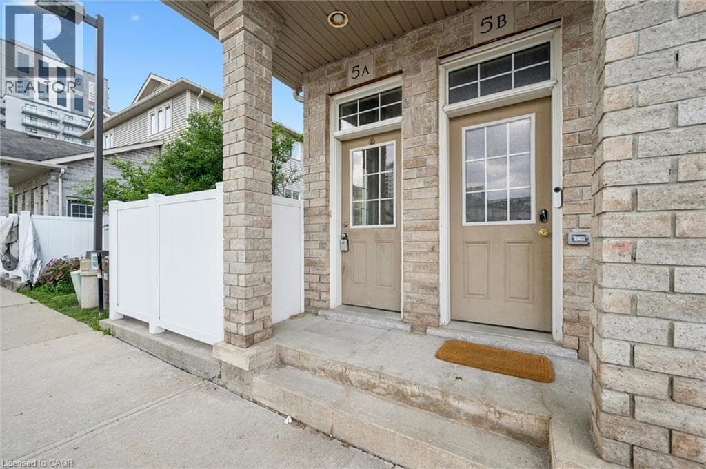 240 WESTMEADOW Drive Unit 5A, Kitchener, Ontario N2N0A1 - Photo 3