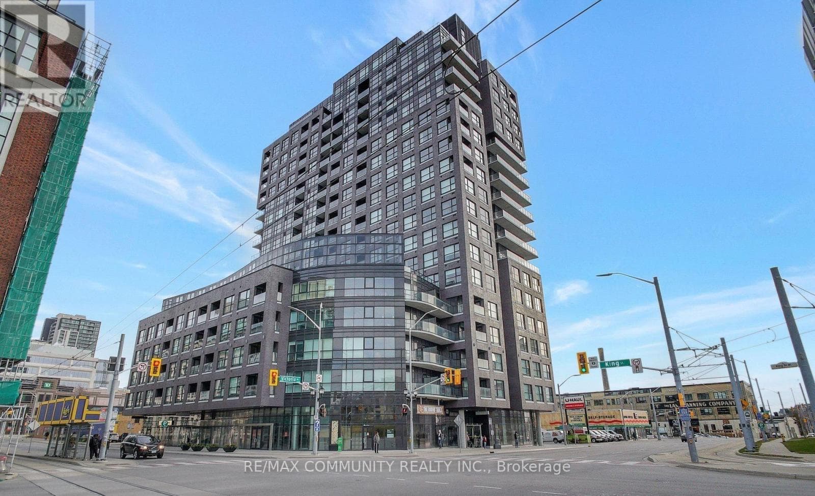 1 Victoria Street Unit 1708, Kitchener, Ontario N2G0B5