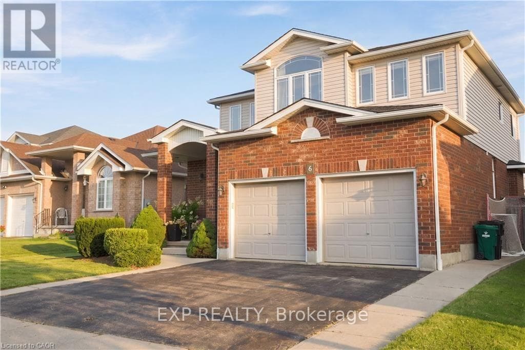 6 Country Clair Street, Kitchener, Ontario N2A4J9 - Photo 2