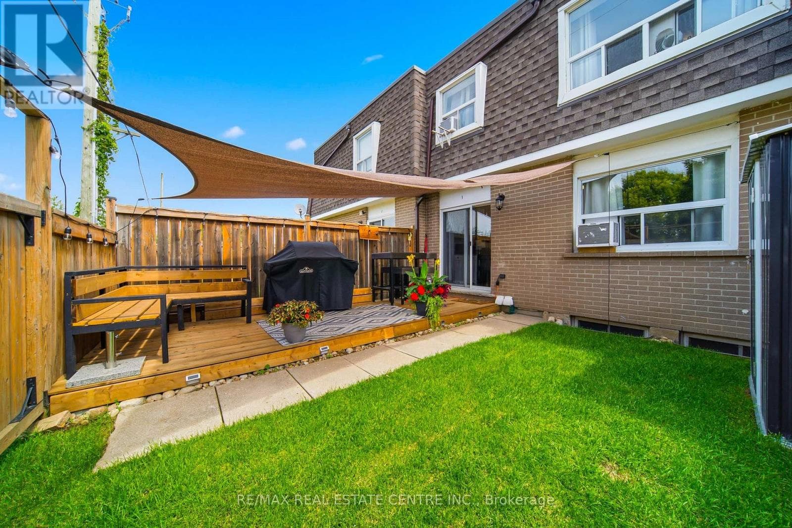 766 Walter Street Unit I, Cambridge, Ontario N3H4P3