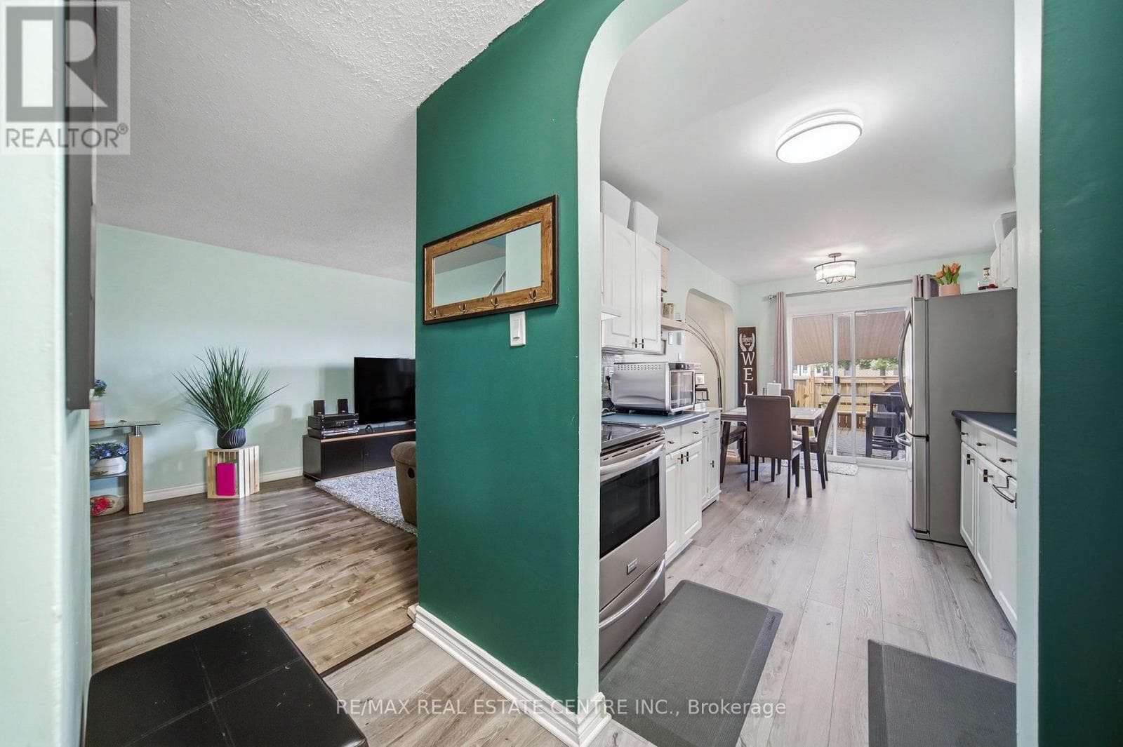766 Walter Street Unit I, Cambridge, Ontario N3H4P3 - Photo 3
