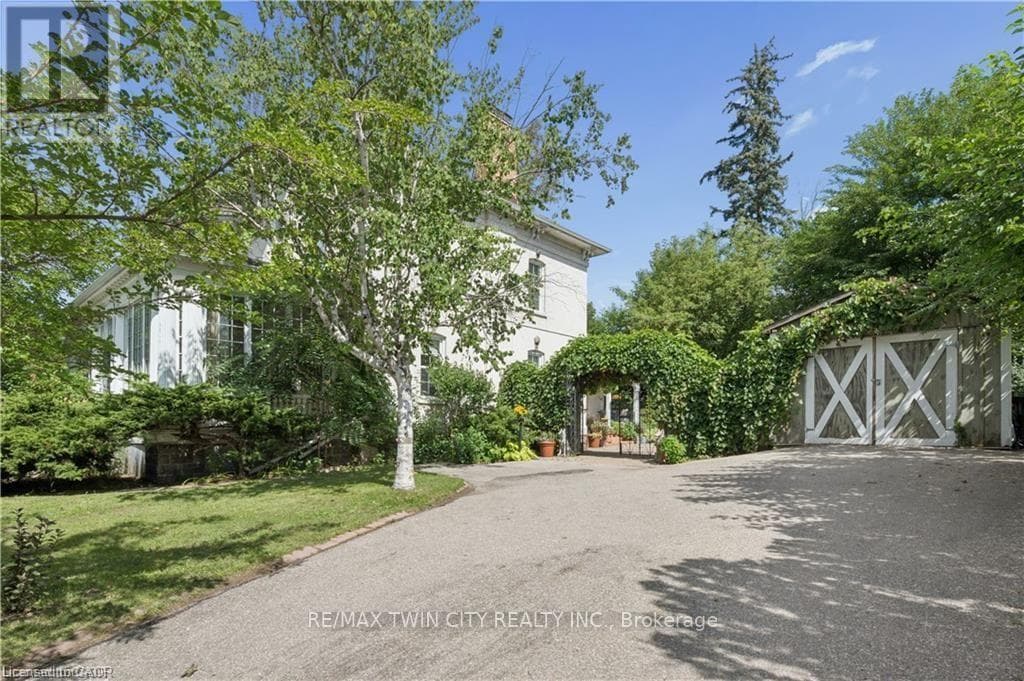 66 Park Hill Road, Cambridge, Ontario N1R1P7 - Photo 3