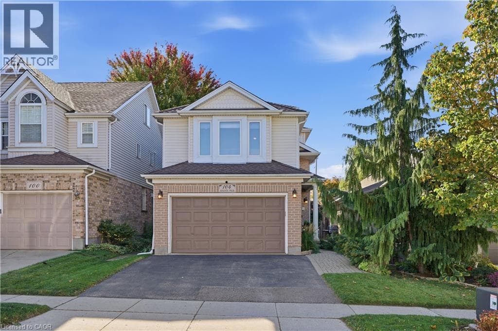 104 AMANDA Walk, Cambridge, Ontario N3C4K7