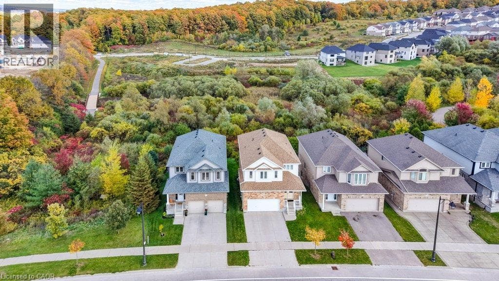 524 SUNDEW Drive, Waterloo, Ontario N2V0B8 - Photo 2